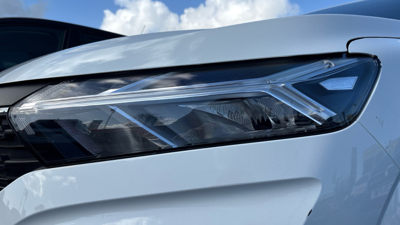 Dacia Sandero 1.0 TCe Essential 5dr Bi Fuel Hatchback